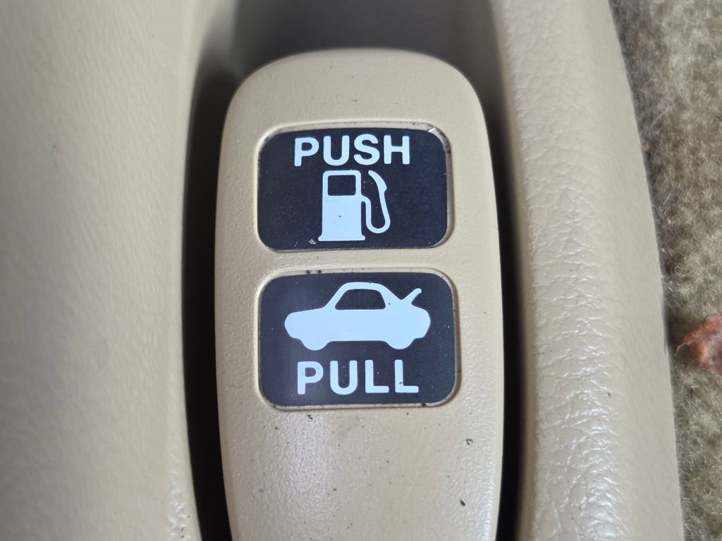 Used 2012 Honda Accord LX image 4