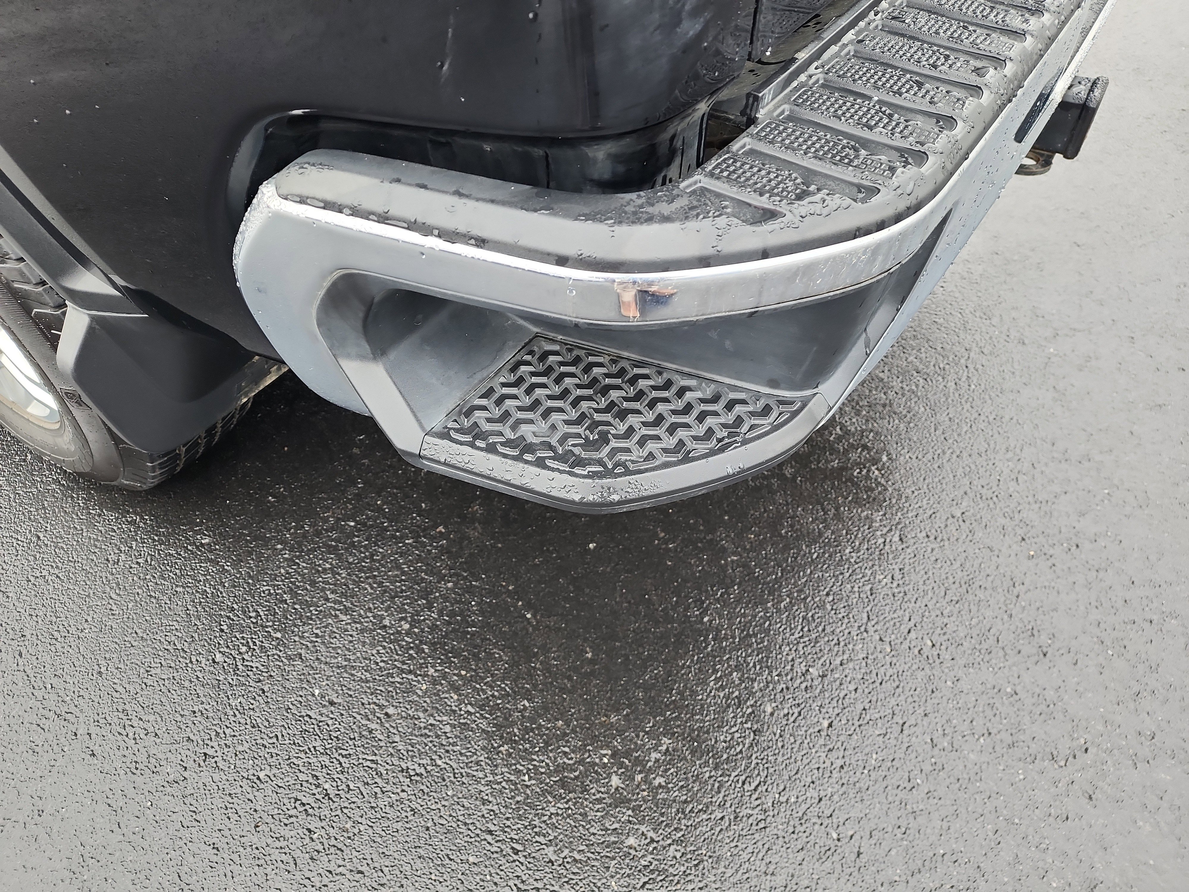 Certified 2024 Chevrolet Silverado 2500 LT w/ Convenience Package image 29