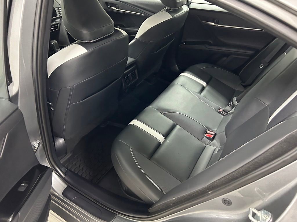 Certified 2025 Toyota Camry SE FWD image 15