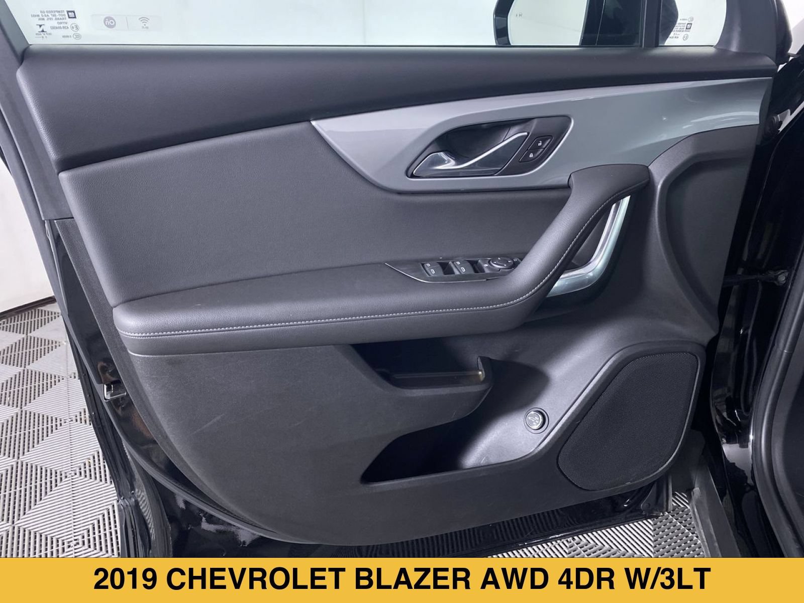 Certified 2019 Chevrolet Blazer LT AWD/4WD image 11