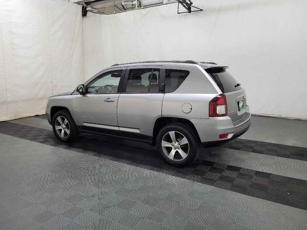 Used 2016 Jeep Compass High Altitude AWD/4WD image 3