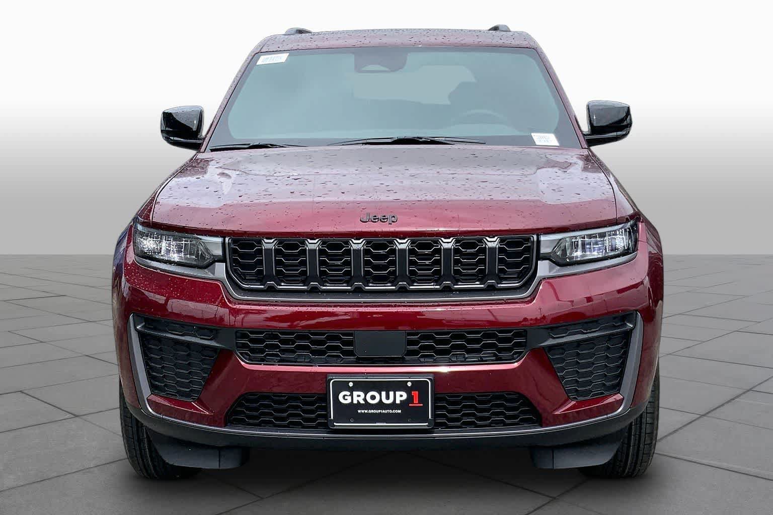 New 2026 Jeep Grand Cherokee Altitude RWD image 3