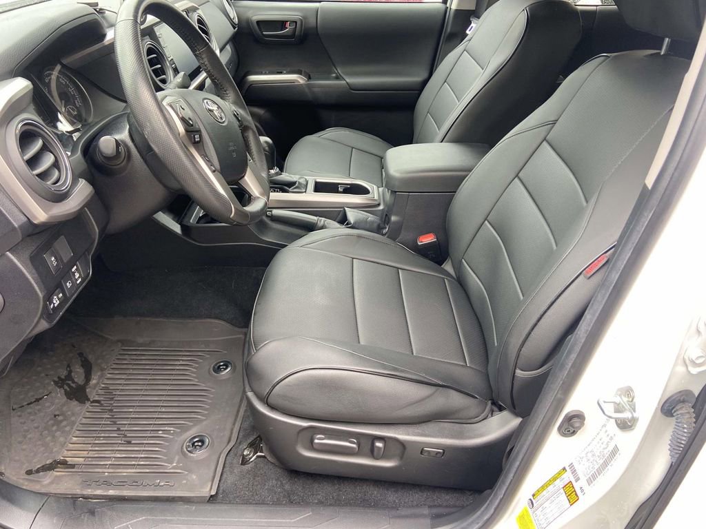 Used 2023 Toyota Tacoma 4x4 Double Cab w/ Trail Edition image 16