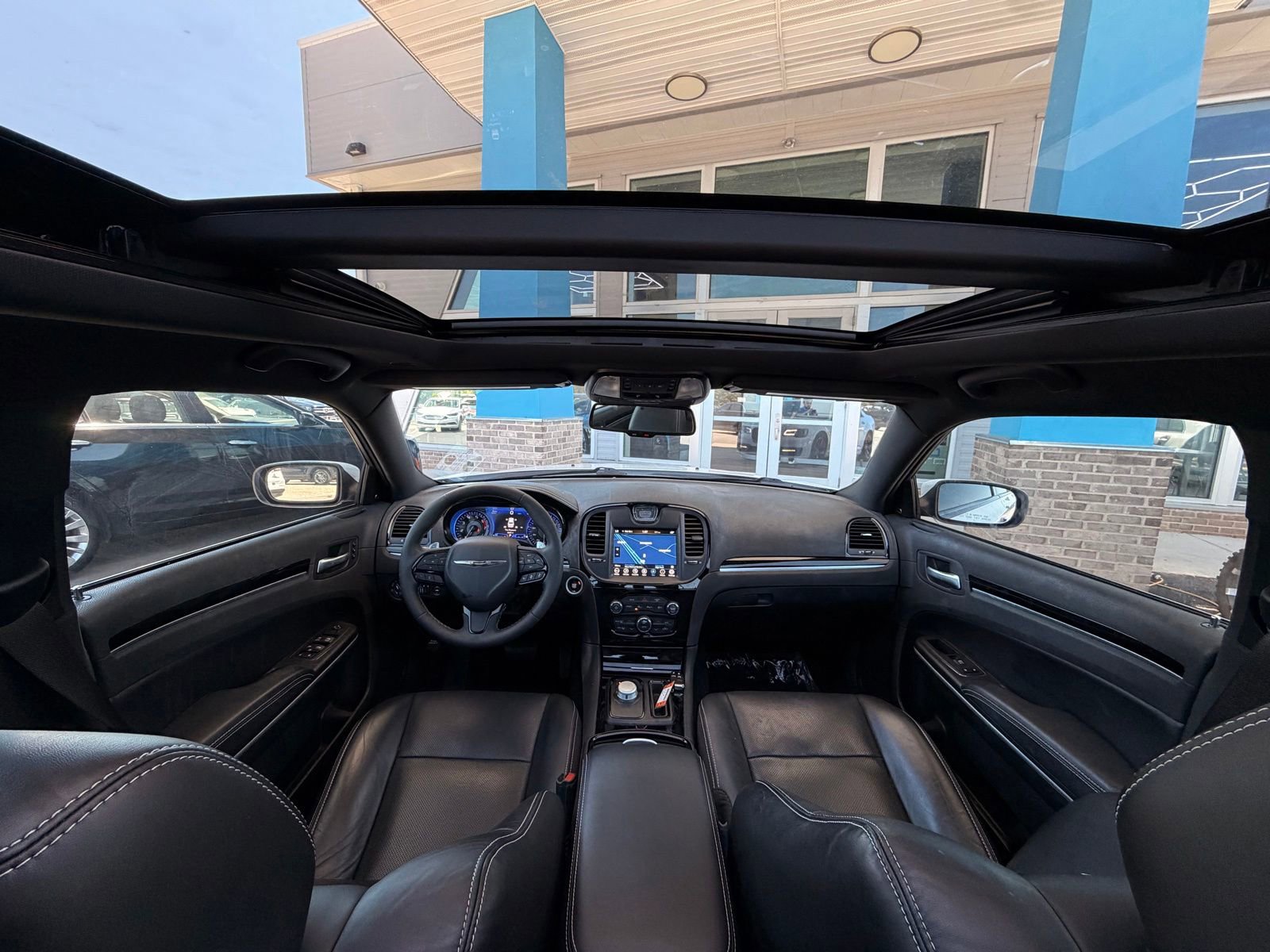 Used 2022 Chrysler 300 S w/ Comfort Group RWD image 30