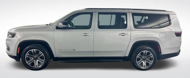 Used 2024 Jeep Wagoneer L Series II w/ Flexible Seating Group image 5