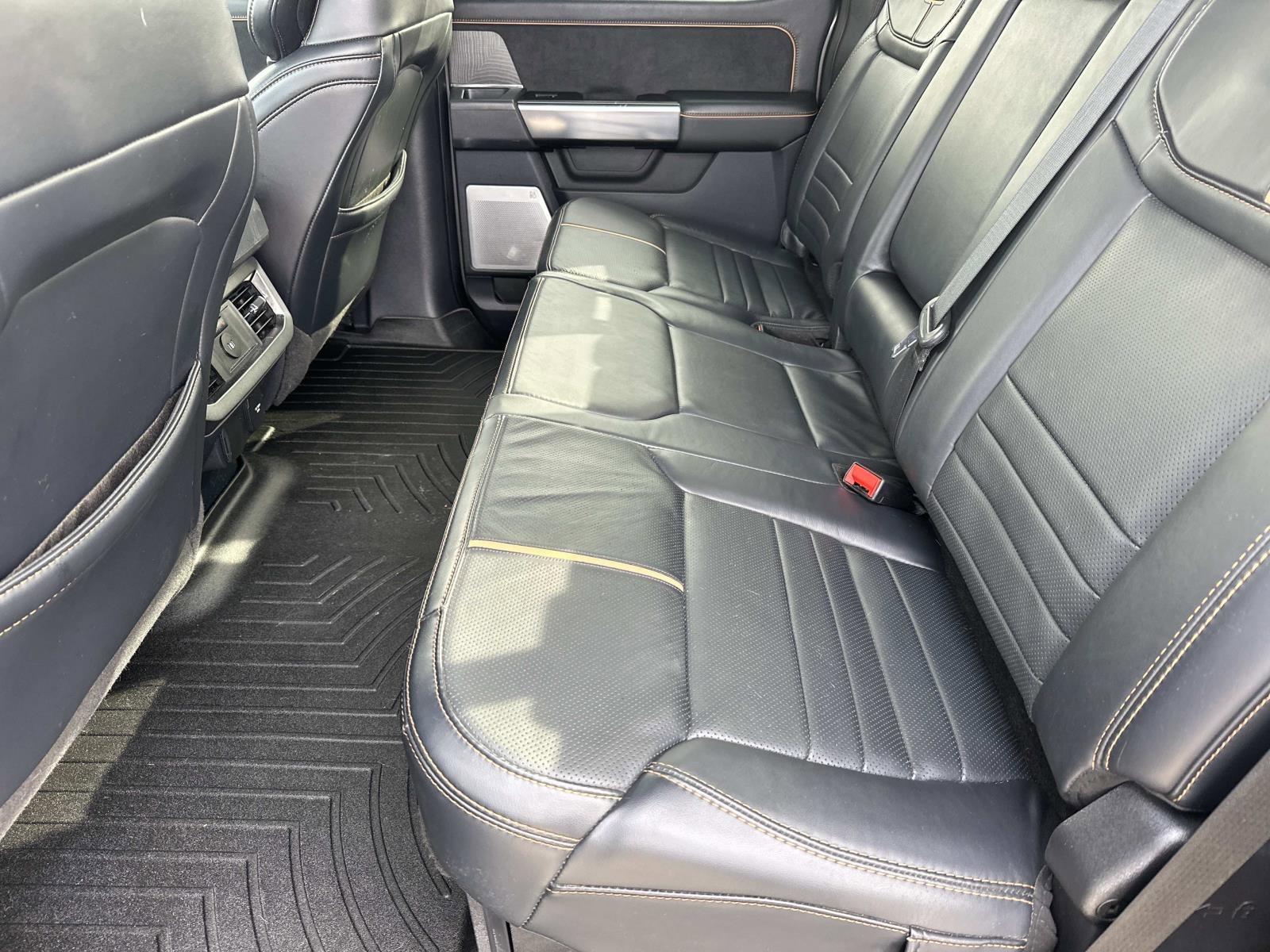 Certified 2024 Ford F250 Platinum w/ Tremor Off-Road Package image 12