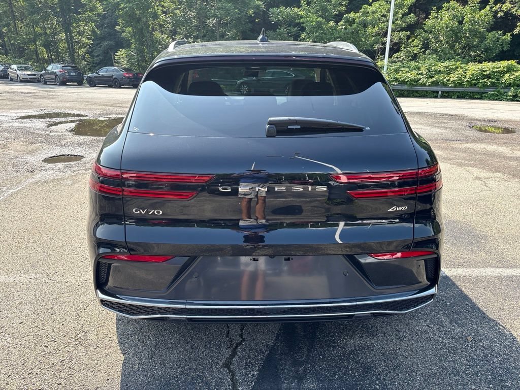 New 2026 Genesis GV70 2.5T Advanced AWD/4WD image 4