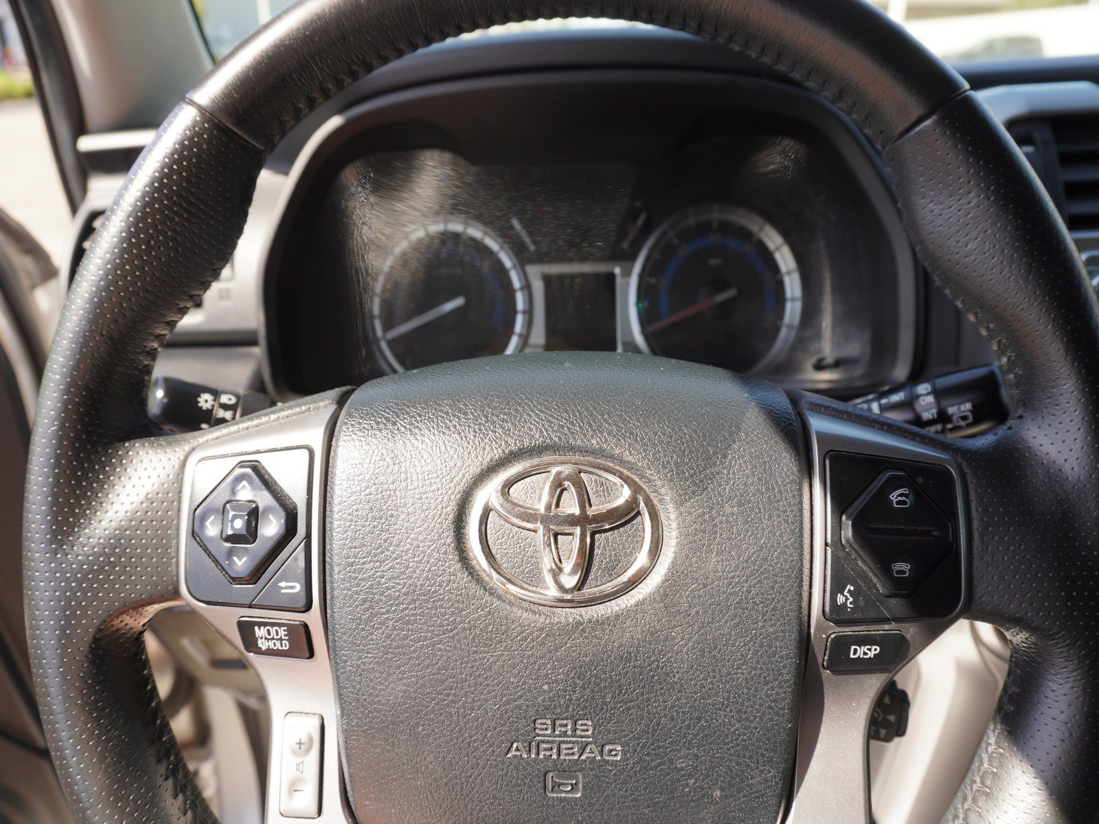 Used 2016 Toyota 4Runner Limited AWD/4WD image 24