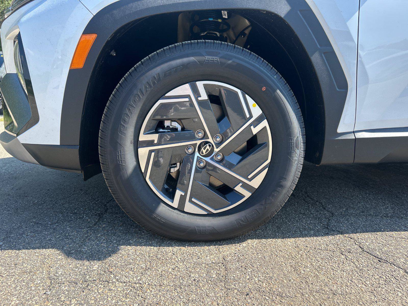 New 2026 Hyundai Tucson Blue SE AWD/4WD image 9