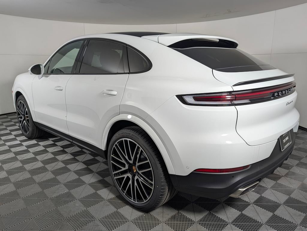 New 2026 Porsche Cayenne Coupe image 3