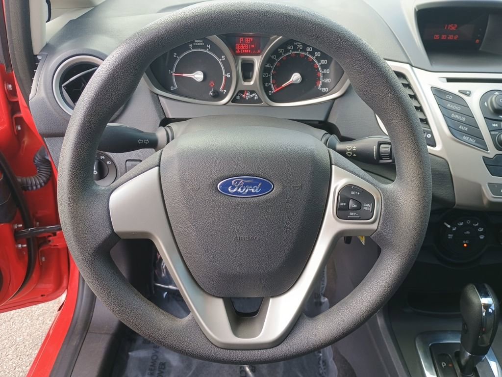 Used 2013 Ford Fiesta SE w/ Super Fuel Economy Pkg image 24