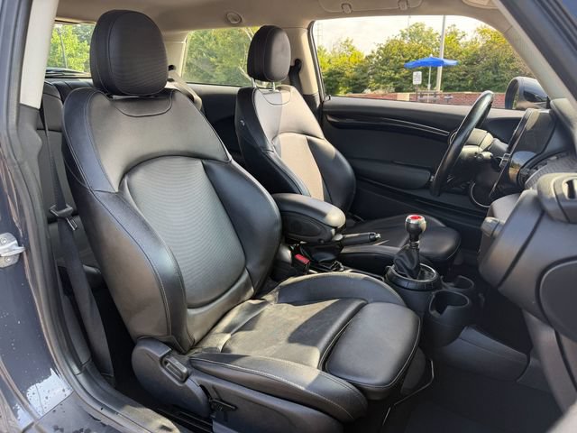 Used 2015 MINI Cooper S FWD image 12