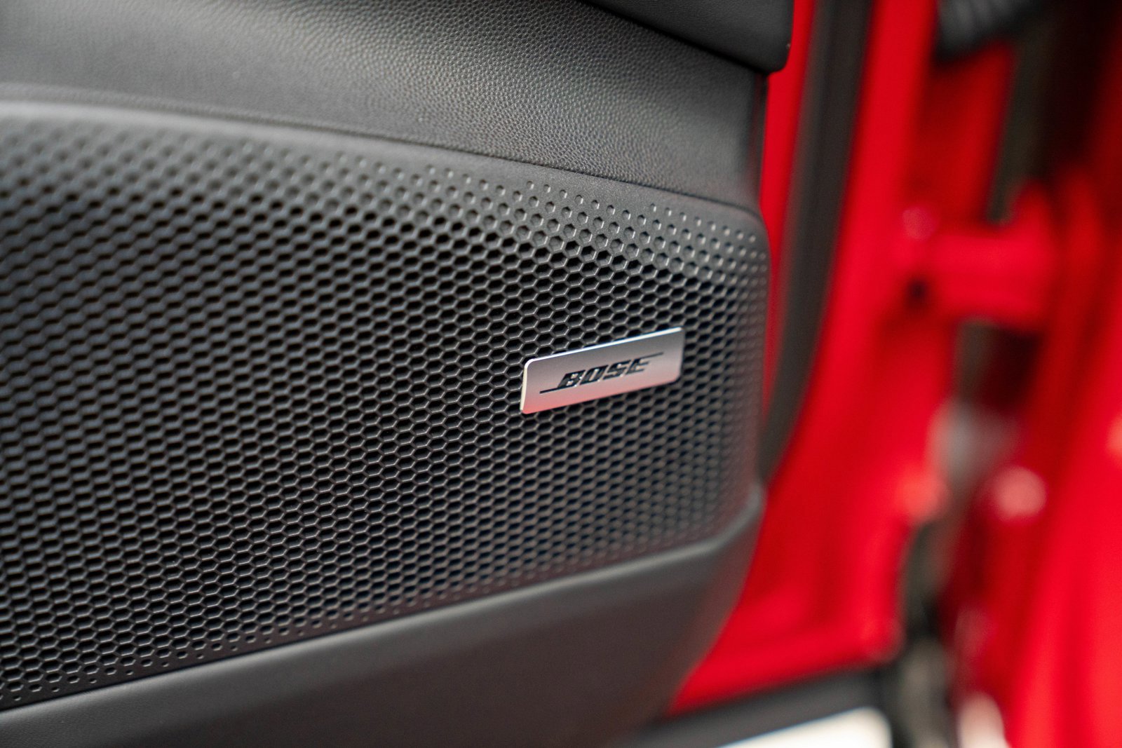 New 2026 Porsche Macan Turbo Electric image 11