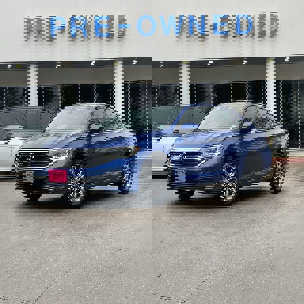 Used 2024 Volkswagen Jetta SE image 2