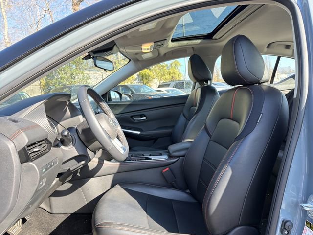 Used 2024 Nissan Sentra SR w/ SR Premium Package image 11