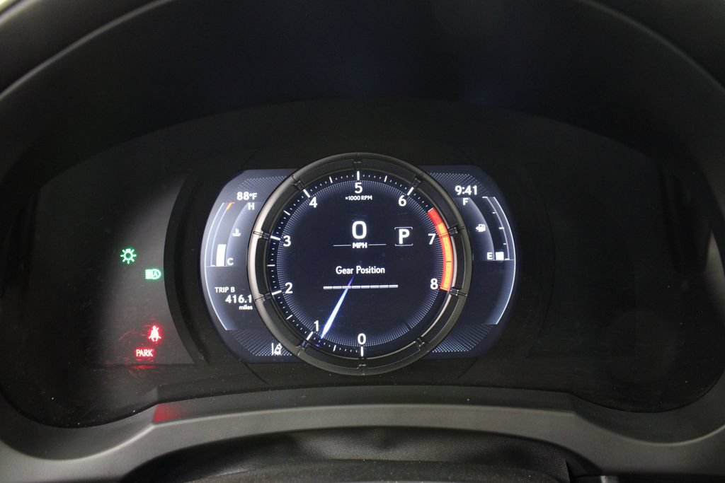 Used 2022 Lexus IS 350 F Sport RWD image 10