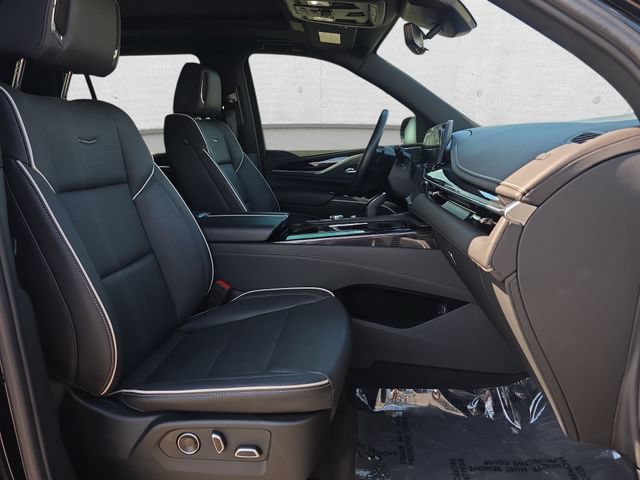 Certified 2024 Cadillac Escalade Sport AWD/4WD image 10