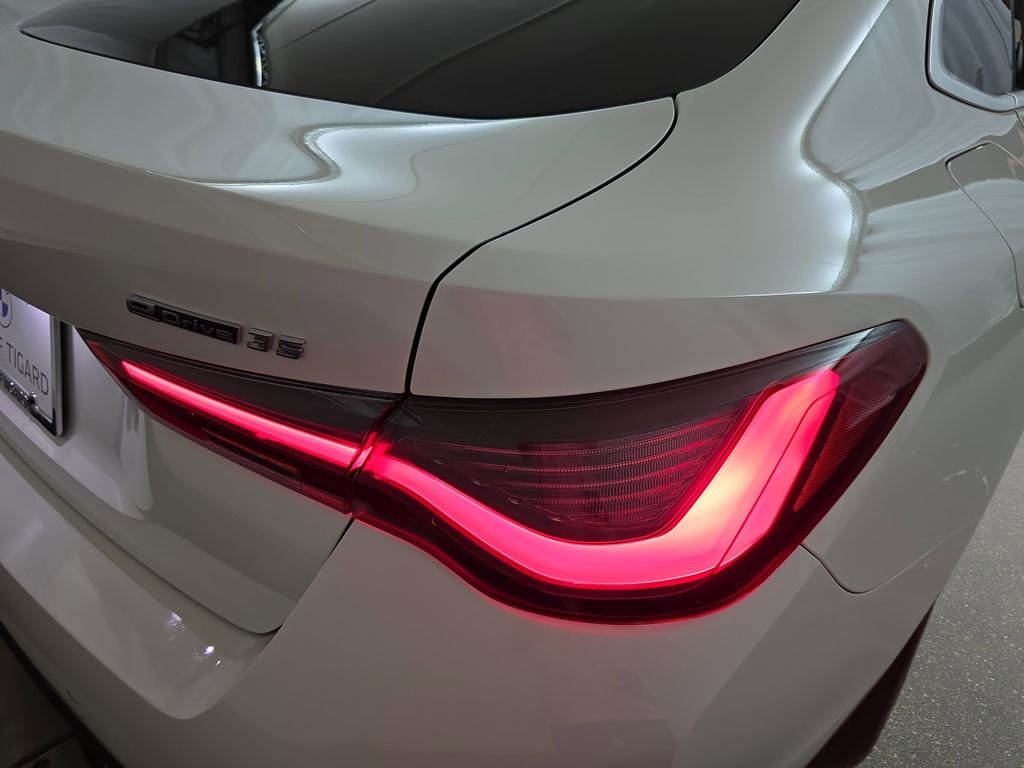 Certified 2023 BMW i4 eDrive35 w/ Premium Package RWD image 31