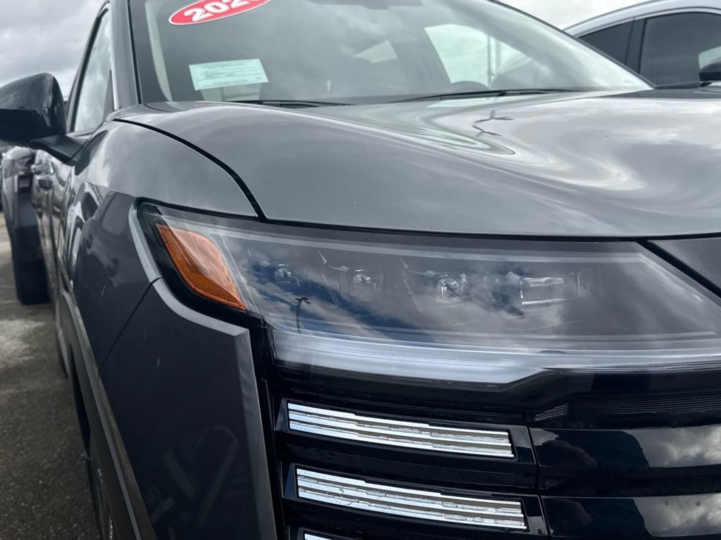 New 2026 Nissan Kicks SV image 5