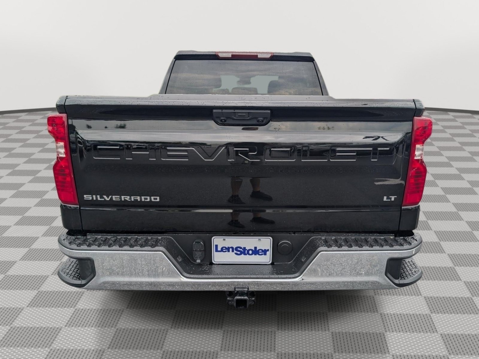 Used 2023 Chevrolet Silverado 1500 LT AWD/4WD image 4