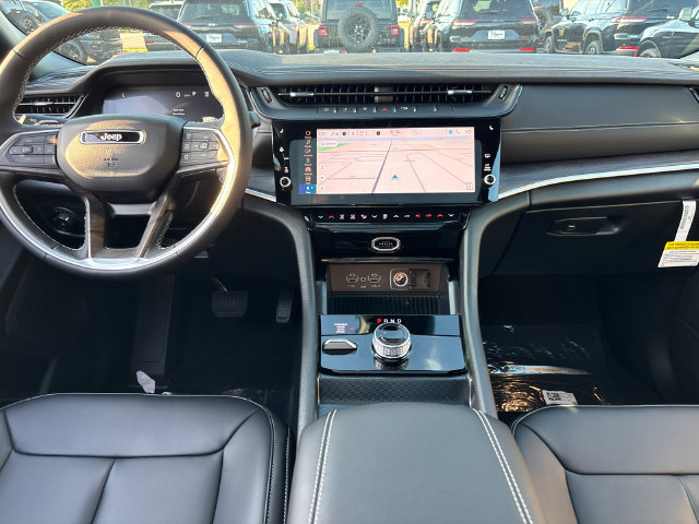 New 2027 Jeep Grand Cherokee Limited AWD/4WD image 10
