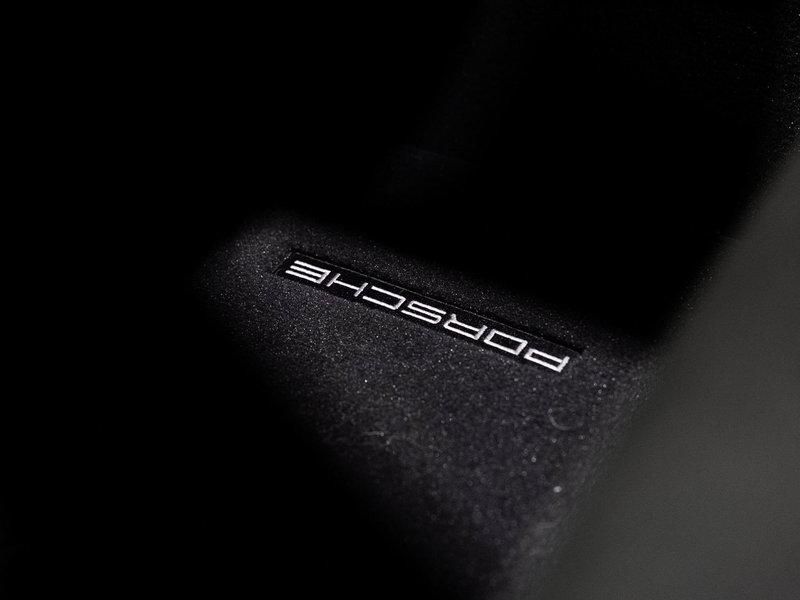 Used 2023 Porsche 718 Cayman GT4 RWD image 37