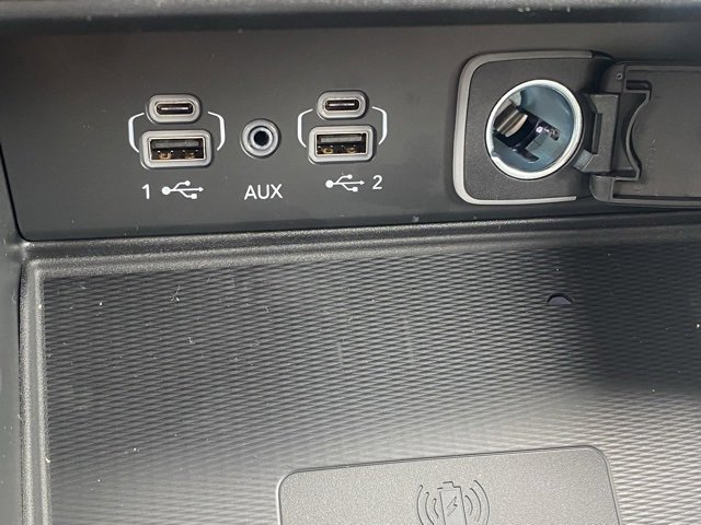 New 2025 Jeep Grand Cherokee L Limited w/ Luxury Tech Group II image 22