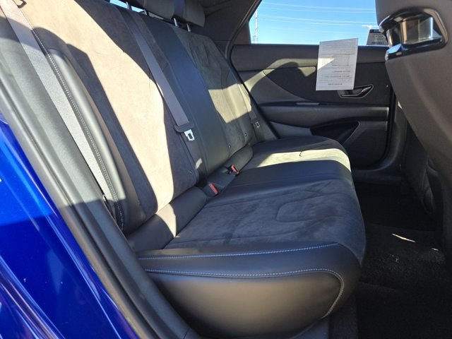 Used 2022 Hyundai Elantra N FWD image 8