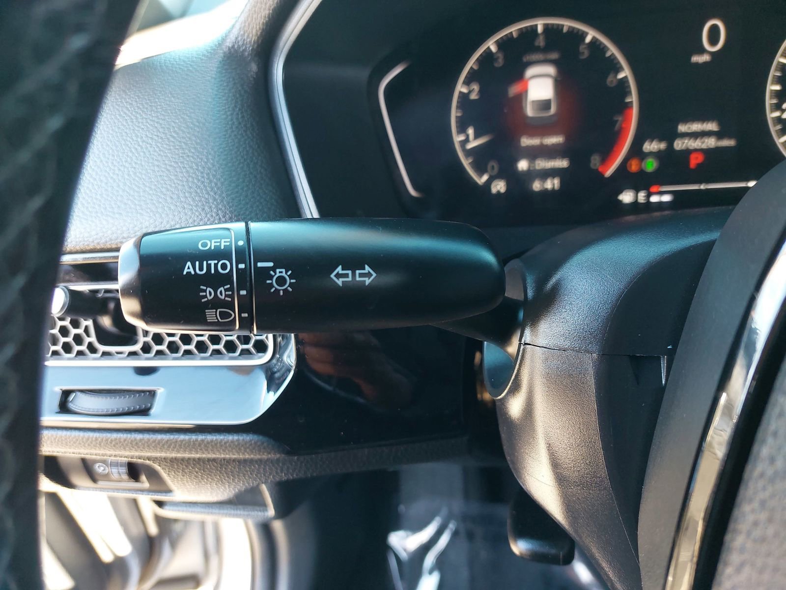 Used 2022 Honda Civic Sport image 26