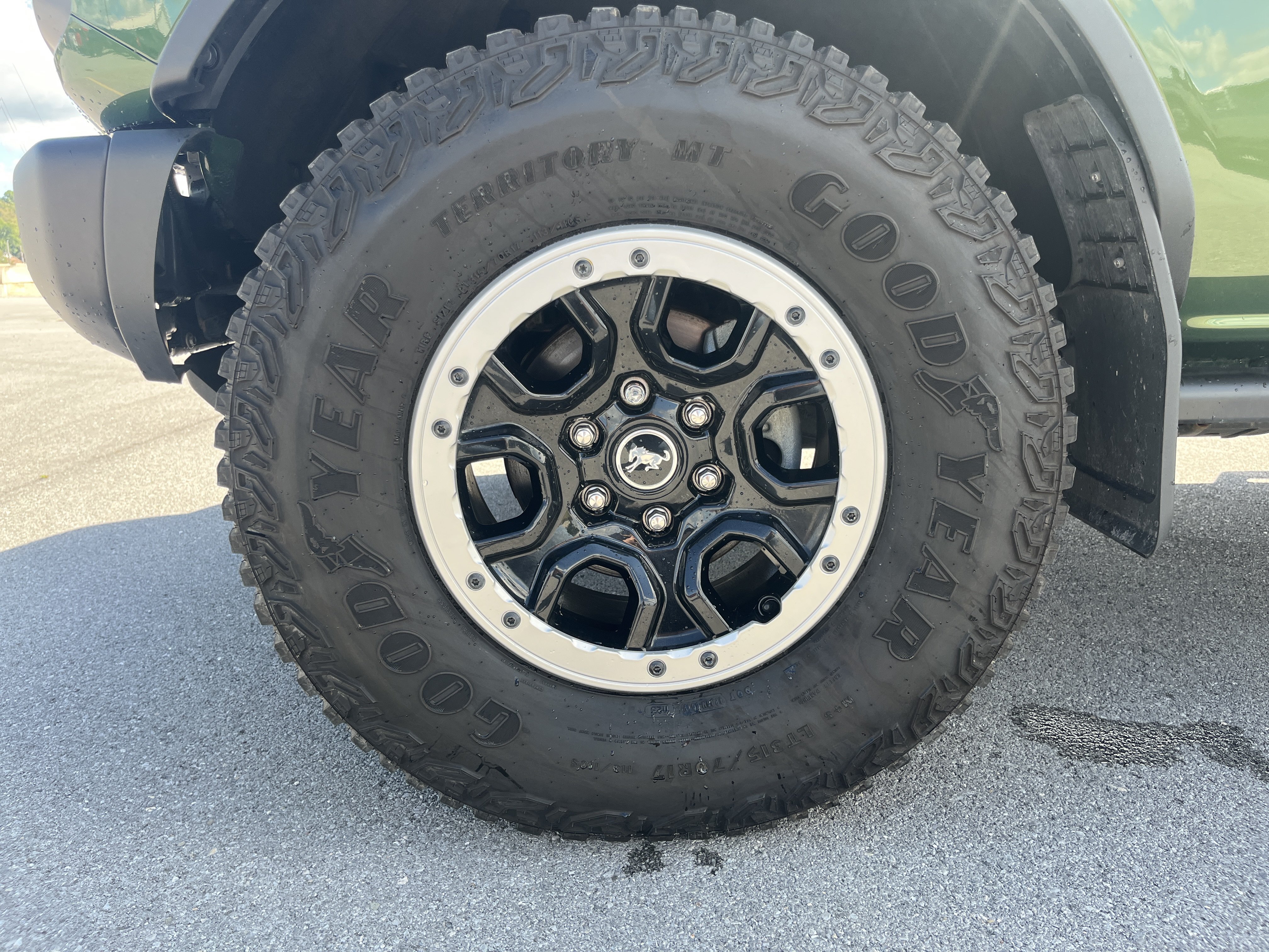 Used 2023 Ford Bronco Badlands w/ Sasquatch Package AWD/4WD image 16