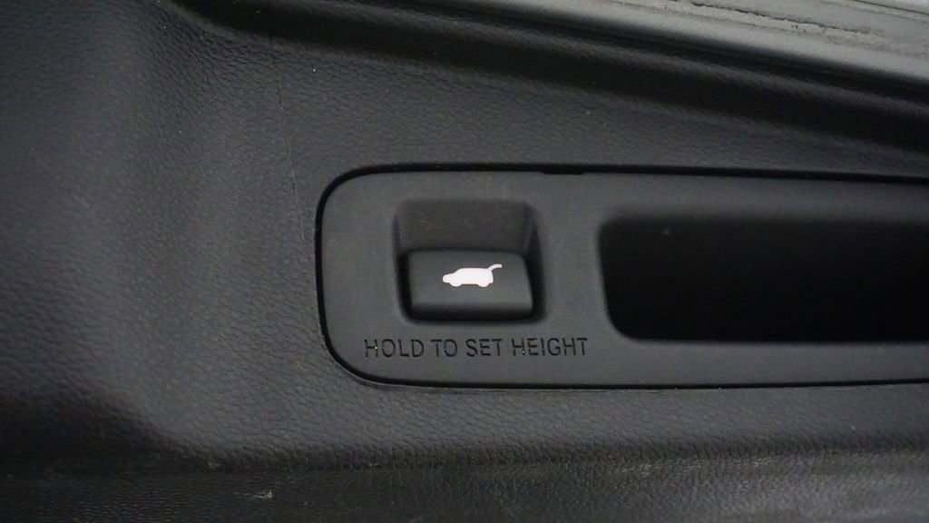 Used 2021 Honda CR-V EX-L image 16