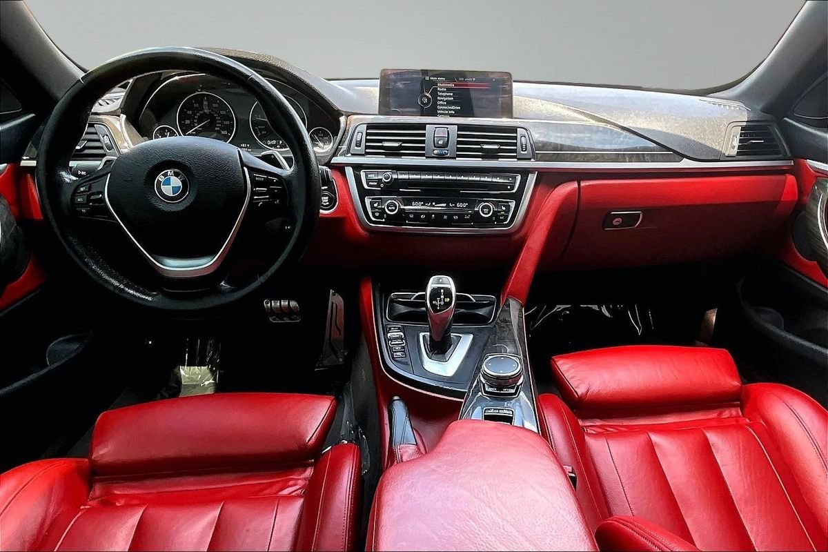Used 2016 BMW 428i xDrive Convertible AWD/4WD image 17