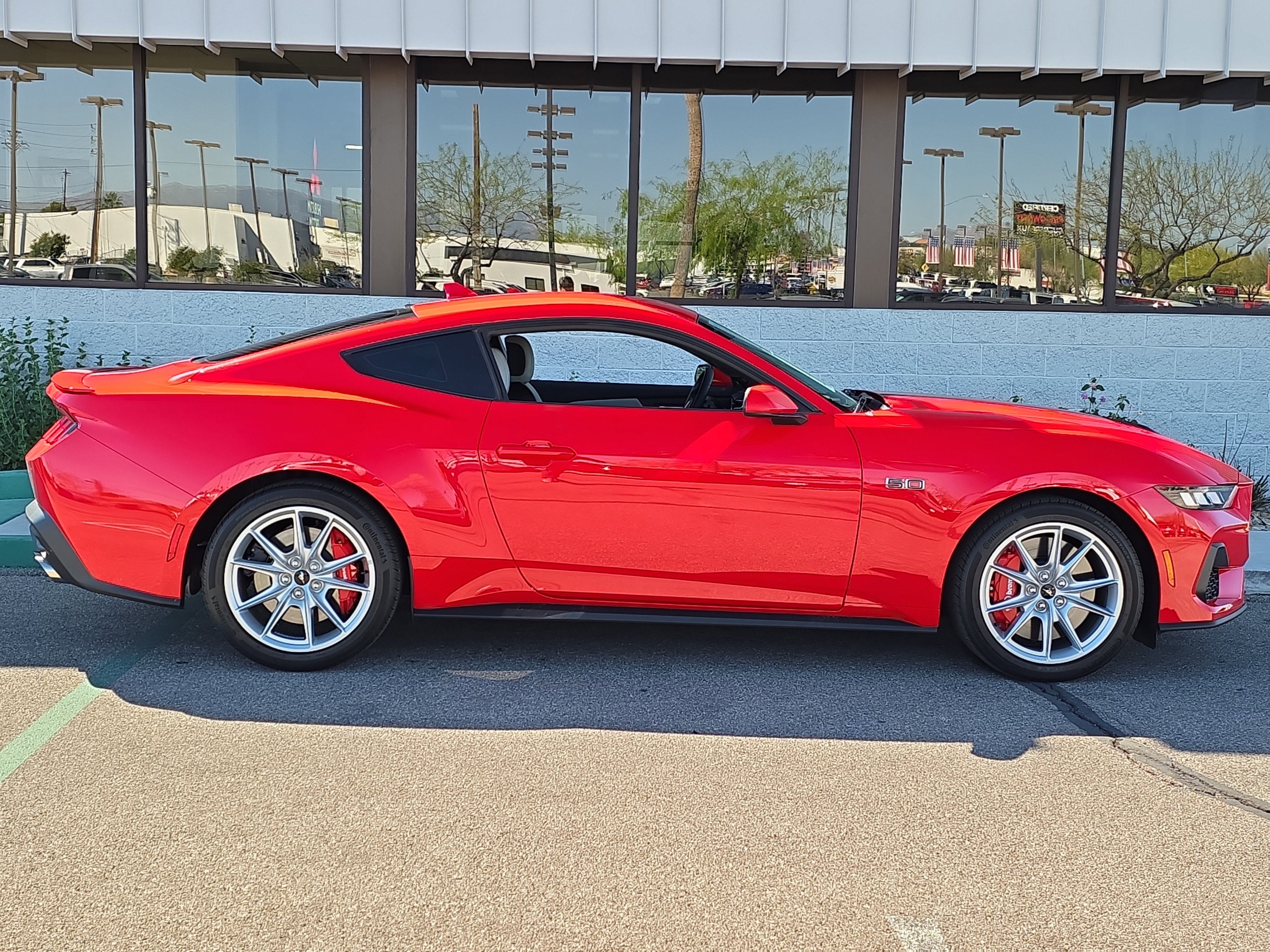 Used 2024 Ford Mustang GT Premium image 10