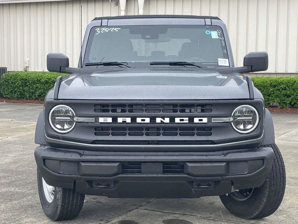 New 2025 Ford Bronco 4-Door AWD/4WD image 8