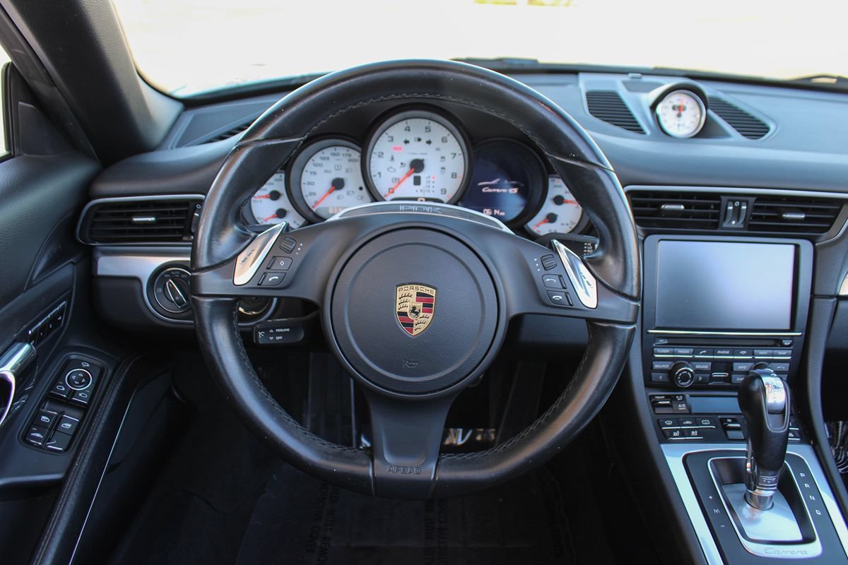 Used 2016 Porsche 911 Carrera 4S w/ Sport Chrono Package AWD/4WD image 25