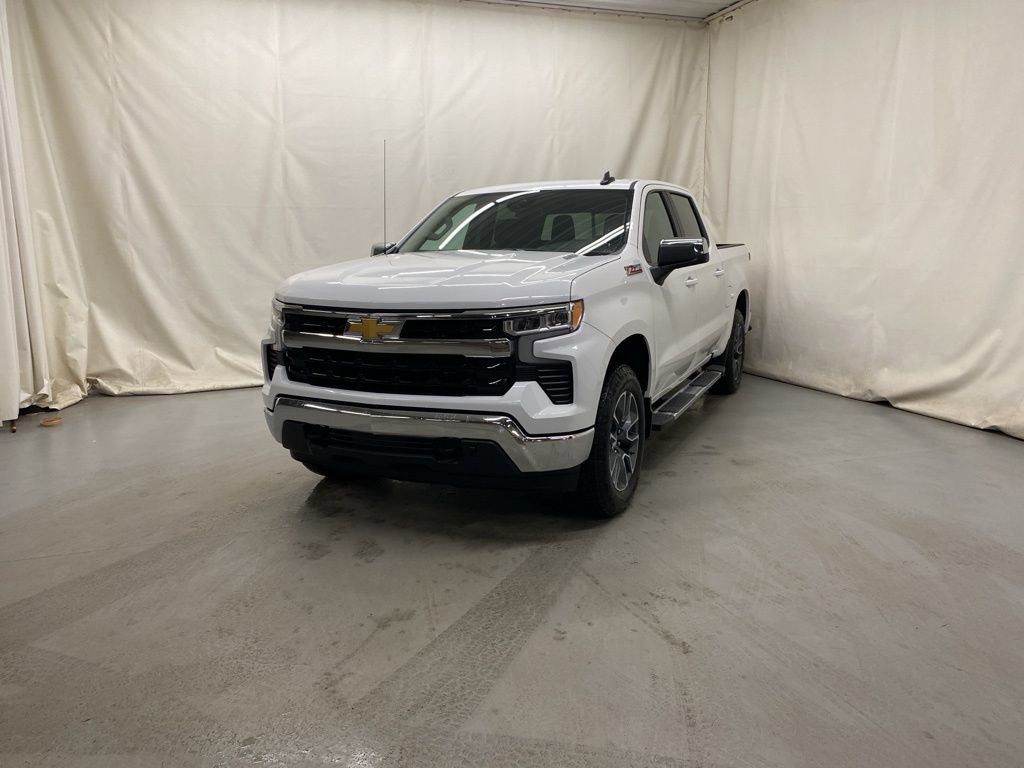 New 2026 Chevrolet Silverado 1500 LT w/ Z71 Off-Road Package image 2