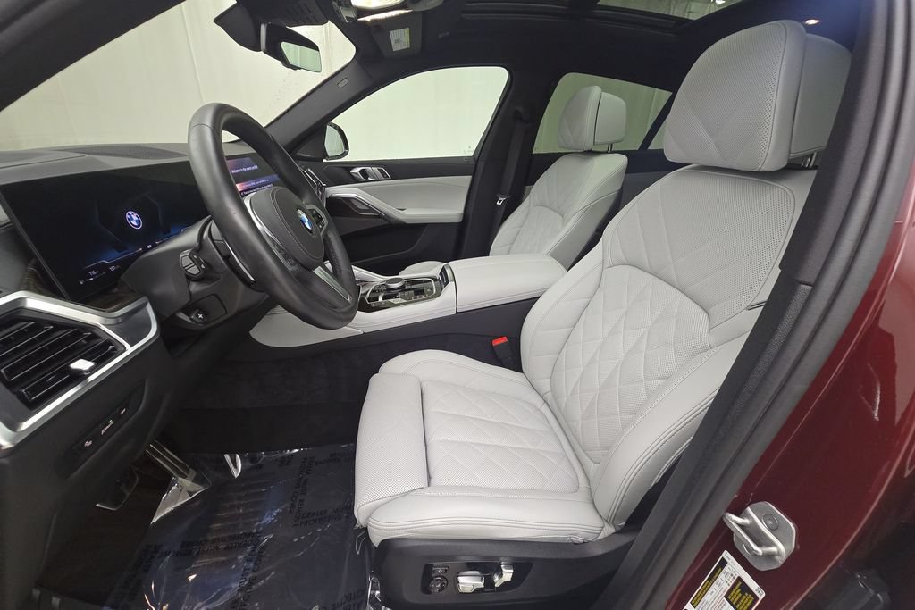 Certified 2026 BMW X6 xDrive40i AWD/4WD image 12