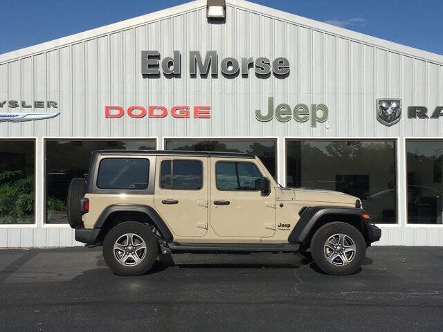 Used 2022 Jeep Wrangler Unlimited Sport AWD/4WD image 2