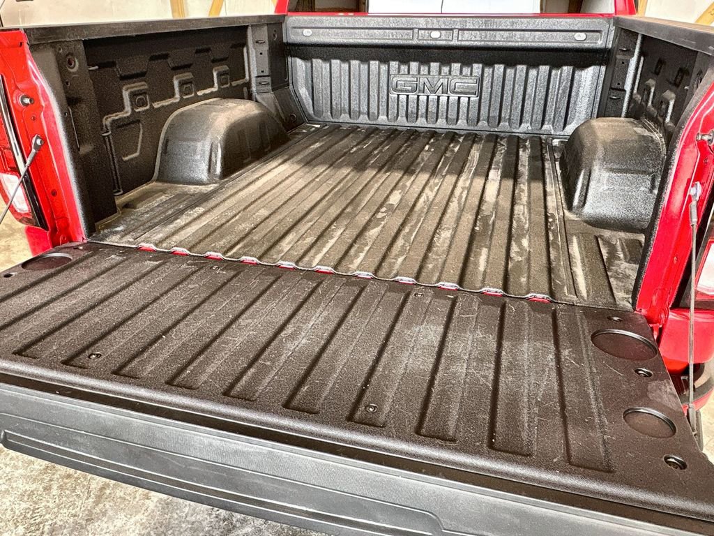 Used 2024 GMC Sierra 1500 Elevation image 13