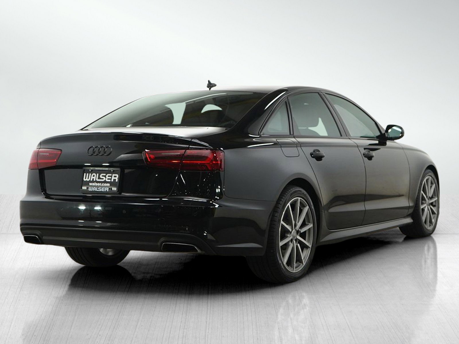 Used 2017 Audi A6 3.0T Premium Plus w/ 19" Sport Package AWD/4WD image 5