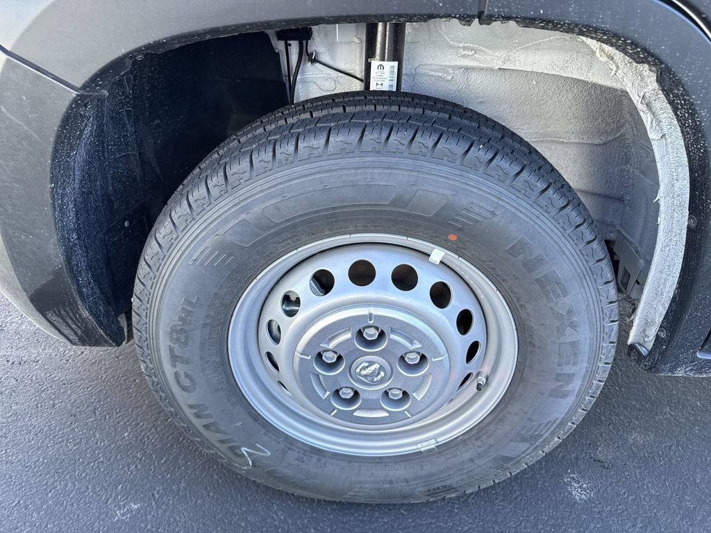 New 2024 RAM ProMaster 3500 w/ Delivery Van Package FWD image 16
