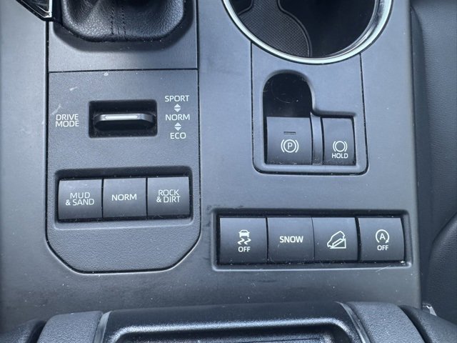 Certified 2022 Toyota Highlander XLE image 29