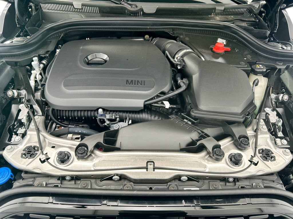 New 2026 MINI Cooper 2-Door Hardtop FWD image 26
