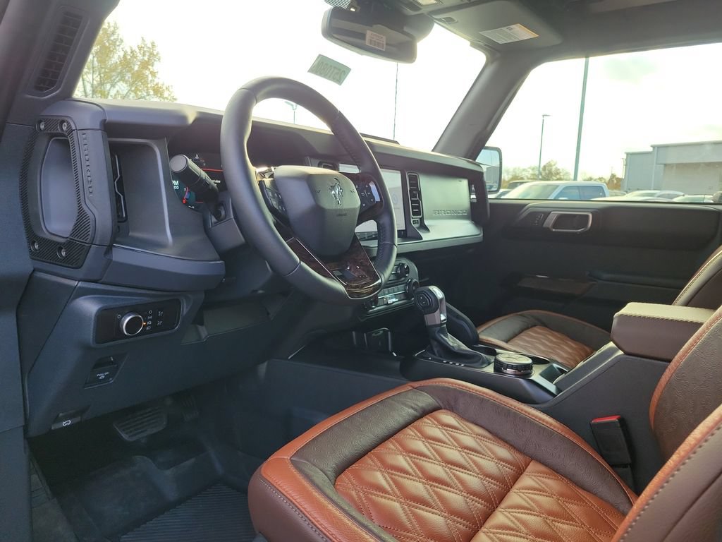 New 2025 Ford Bronco Badlands AWD/4WD image 20