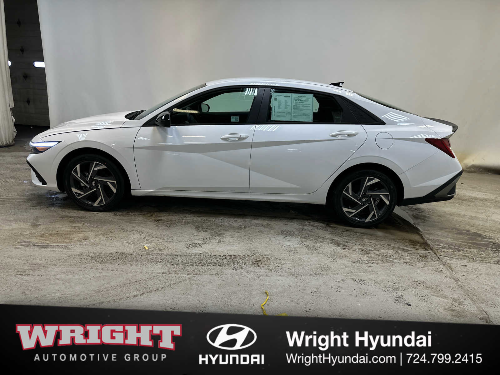 Used 2025 Hyundai Elantra SEL image 7