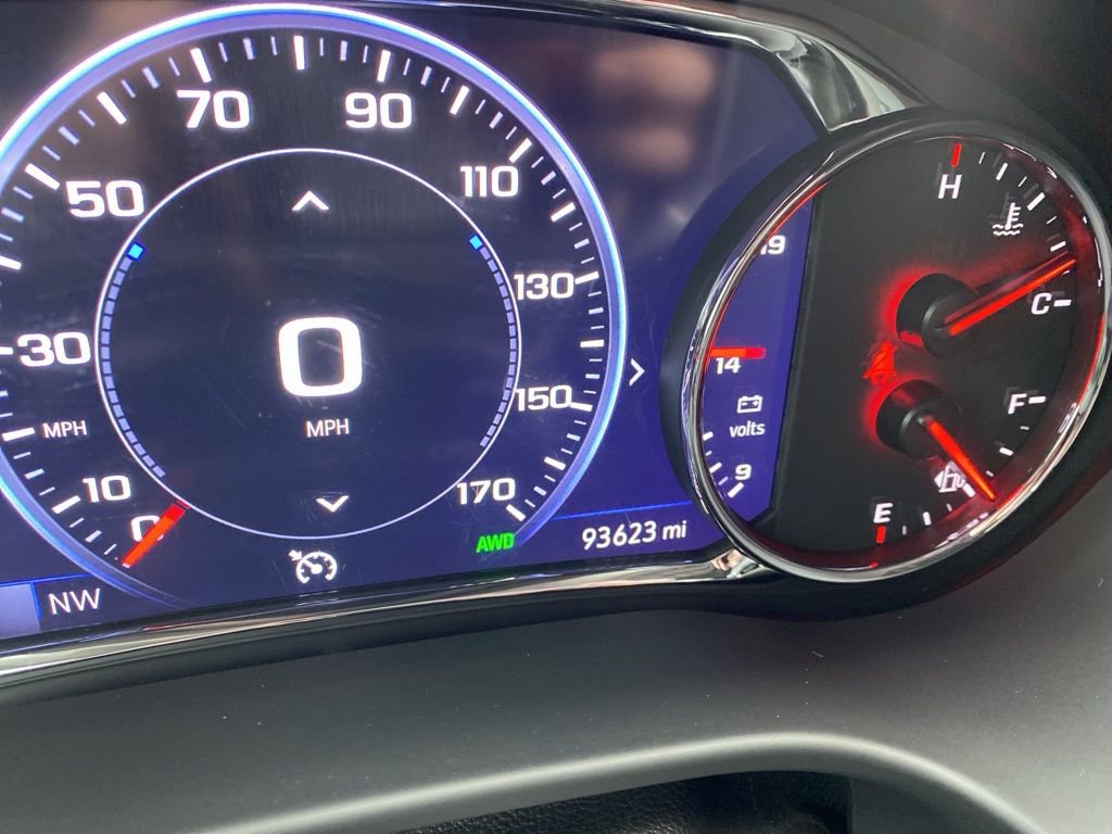 Used 2023 GMC Acadia AT4 w/ Technology Package image 19