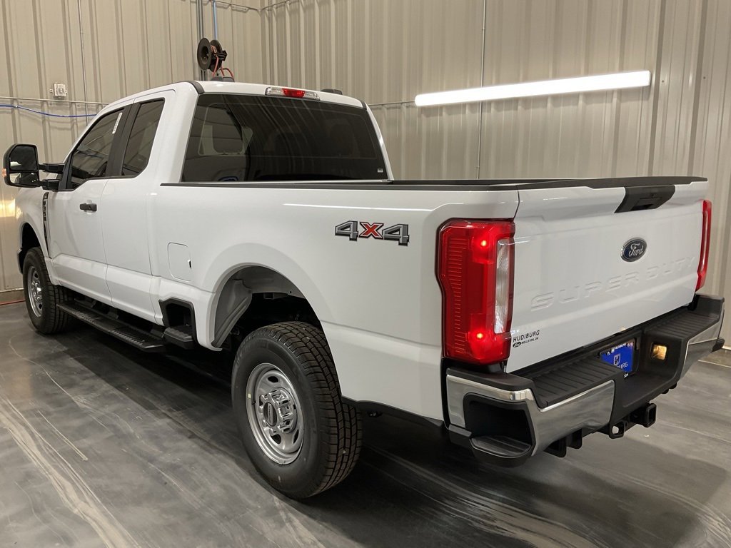 New 2026 Ford F350 XL w/ XL Chrome Package image 22