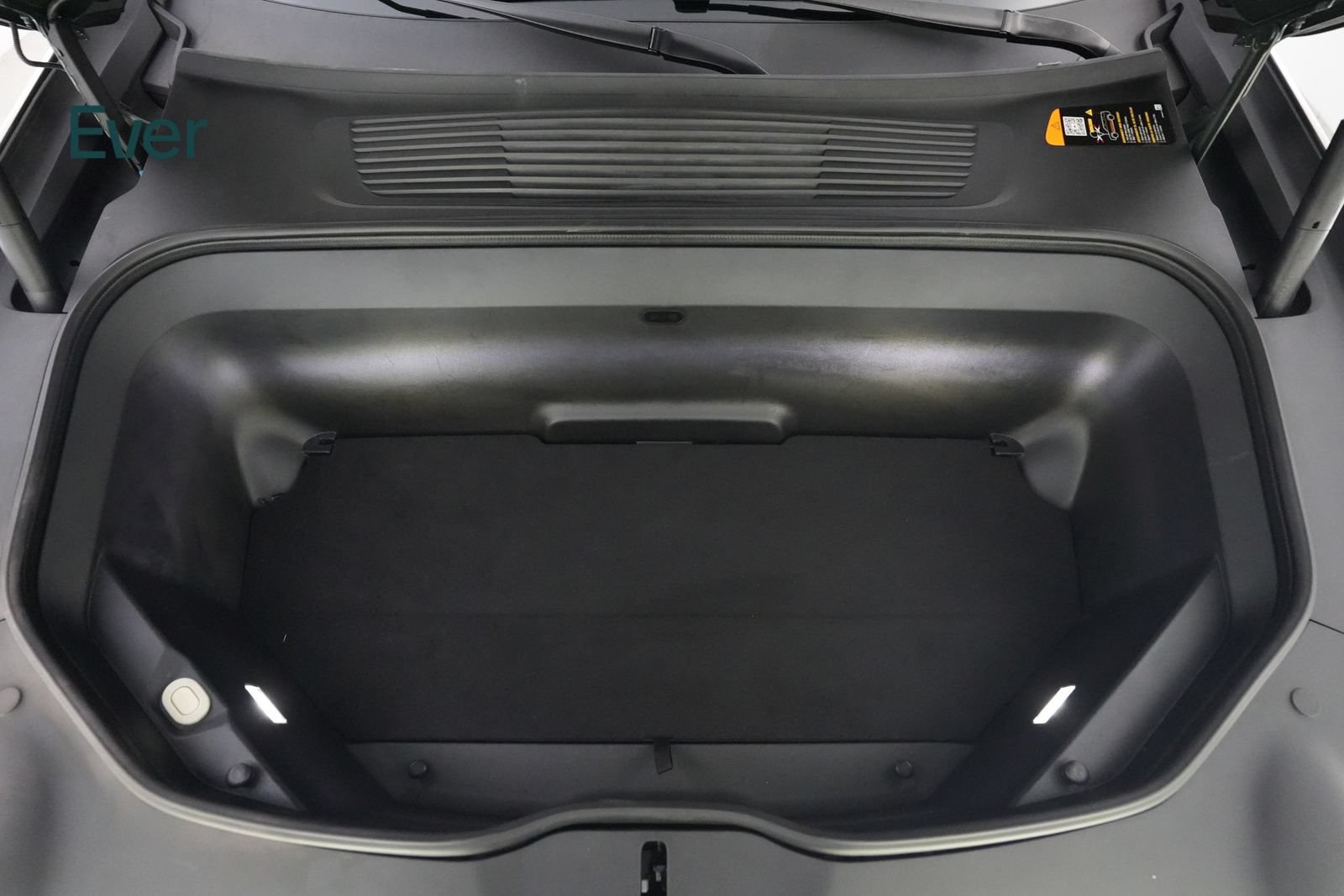 Used 2023 Rivian R1S Adventure AWD/4WD image 30