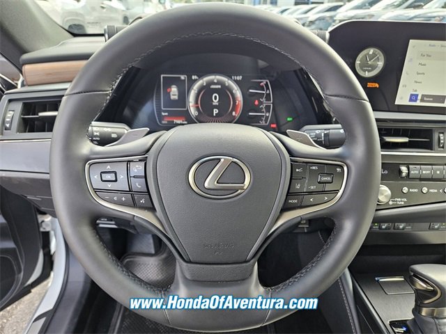 Used 2024 Lexus ES 350 w/ Premium Package image 19