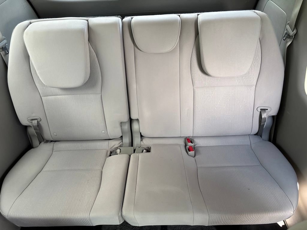 Used 2020 Kia Sedona LX FWD image 14